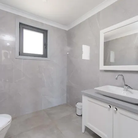 Villa Lamazi 3