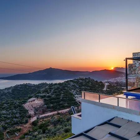 Lamazi 3 Villa